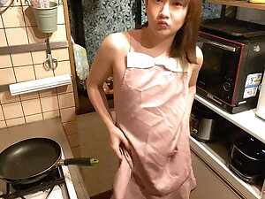 Masturbation with a naked apron