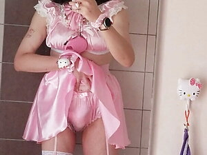 Carmelita Fait pipi dans Ca Culotte la petite garce olalala
