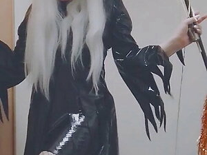 Crossdresser Witch Cosplay Masturbation 2