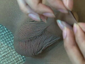 Pop thai transgender cum after handjob